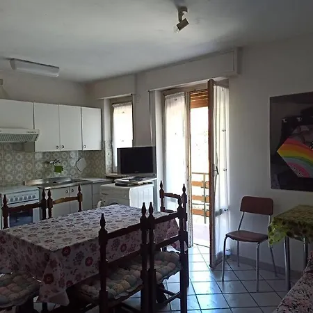 Spazioso Con Terrazzo Di Proprieta * Limone Piemonte